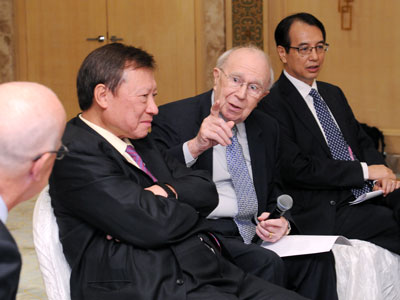Kwok Scholarships Roundtable and Annual Dinner 2015 - 76