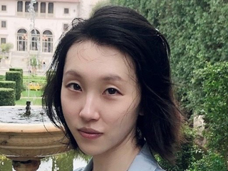Sarah HE Yuan
