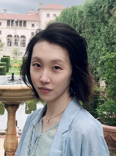 Dr. Sarah HE Yuan